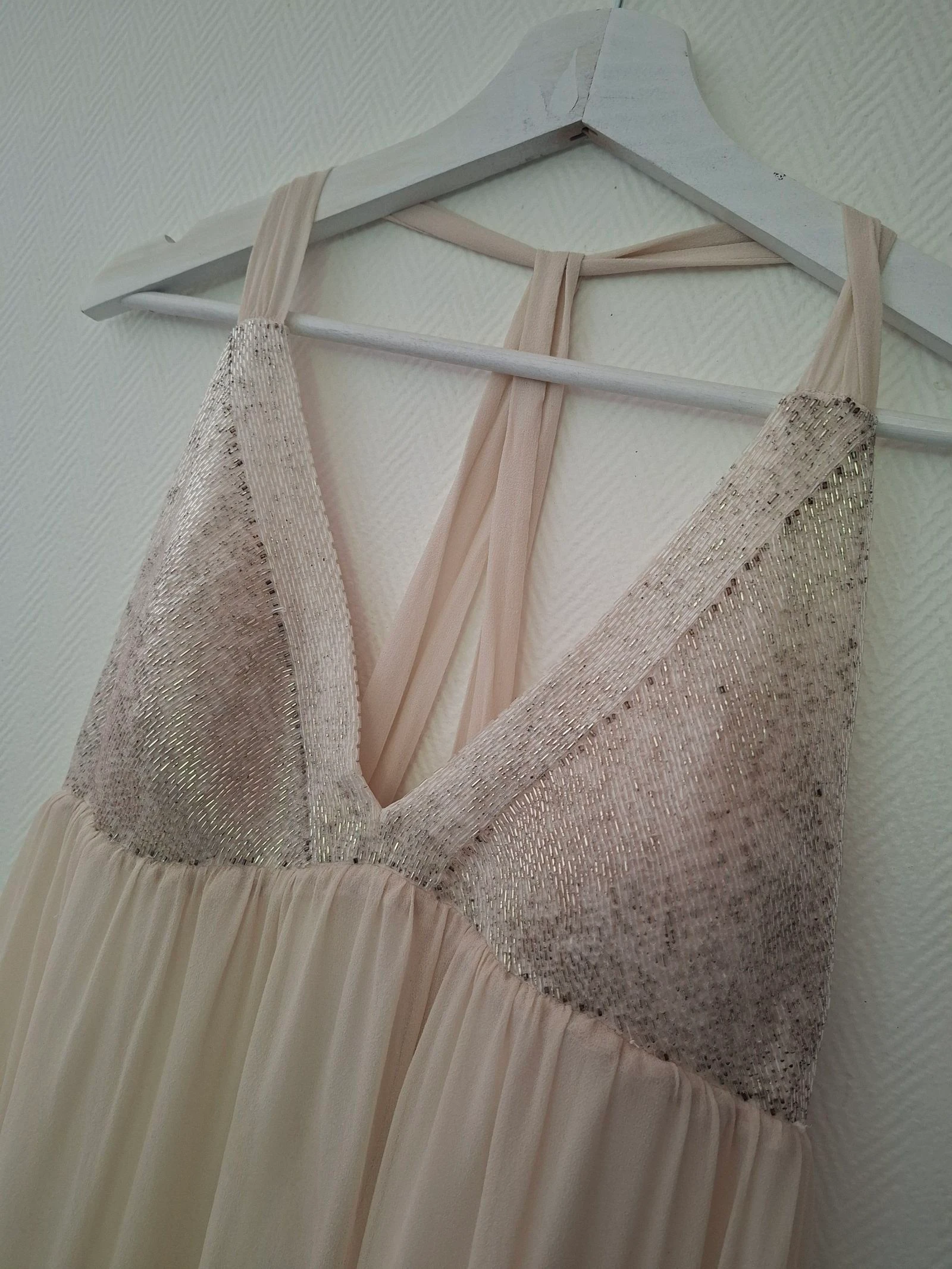Lange jurk 1.2.3 Paris maat 42 beige nude voor ceremonie bruiloft avond met parels en glitter – photo 3